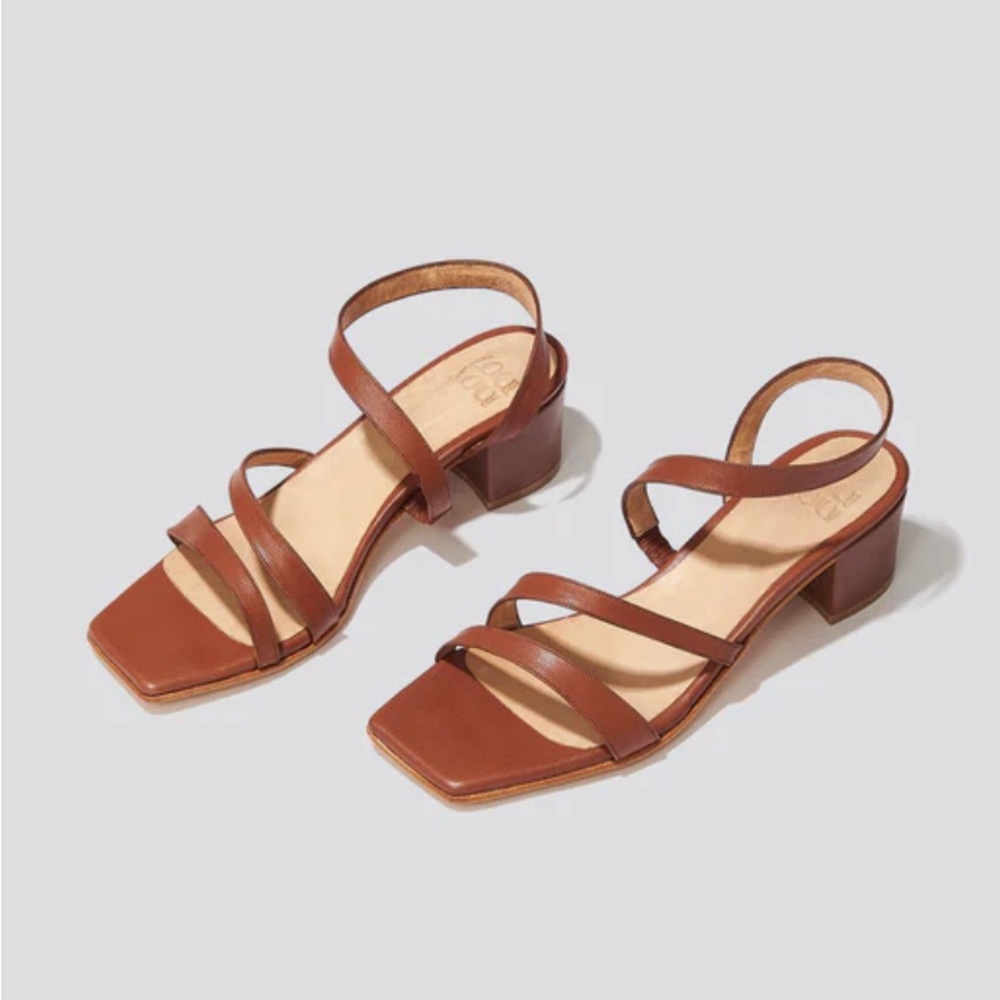 Zou Xou Delfina Sandal in Hazelnut - Size 39.5